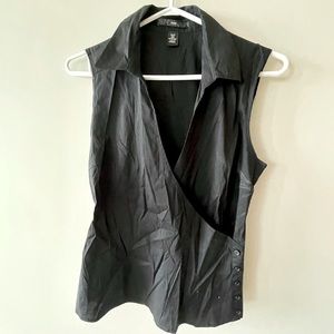 🔥BOGO FREE Sleeveless H&M collared blouse